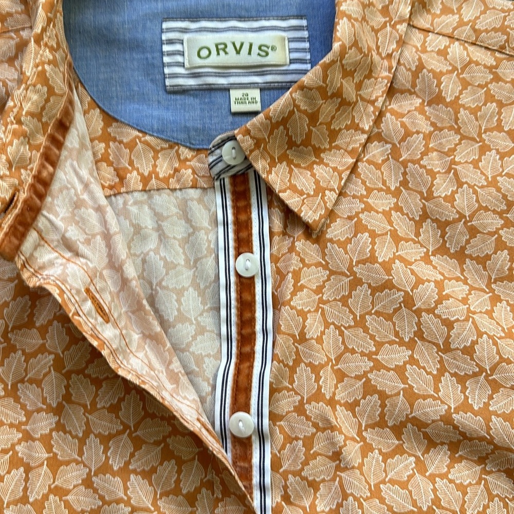 Orvis women’s shirt with leaves and placket detail. Perfect for fall